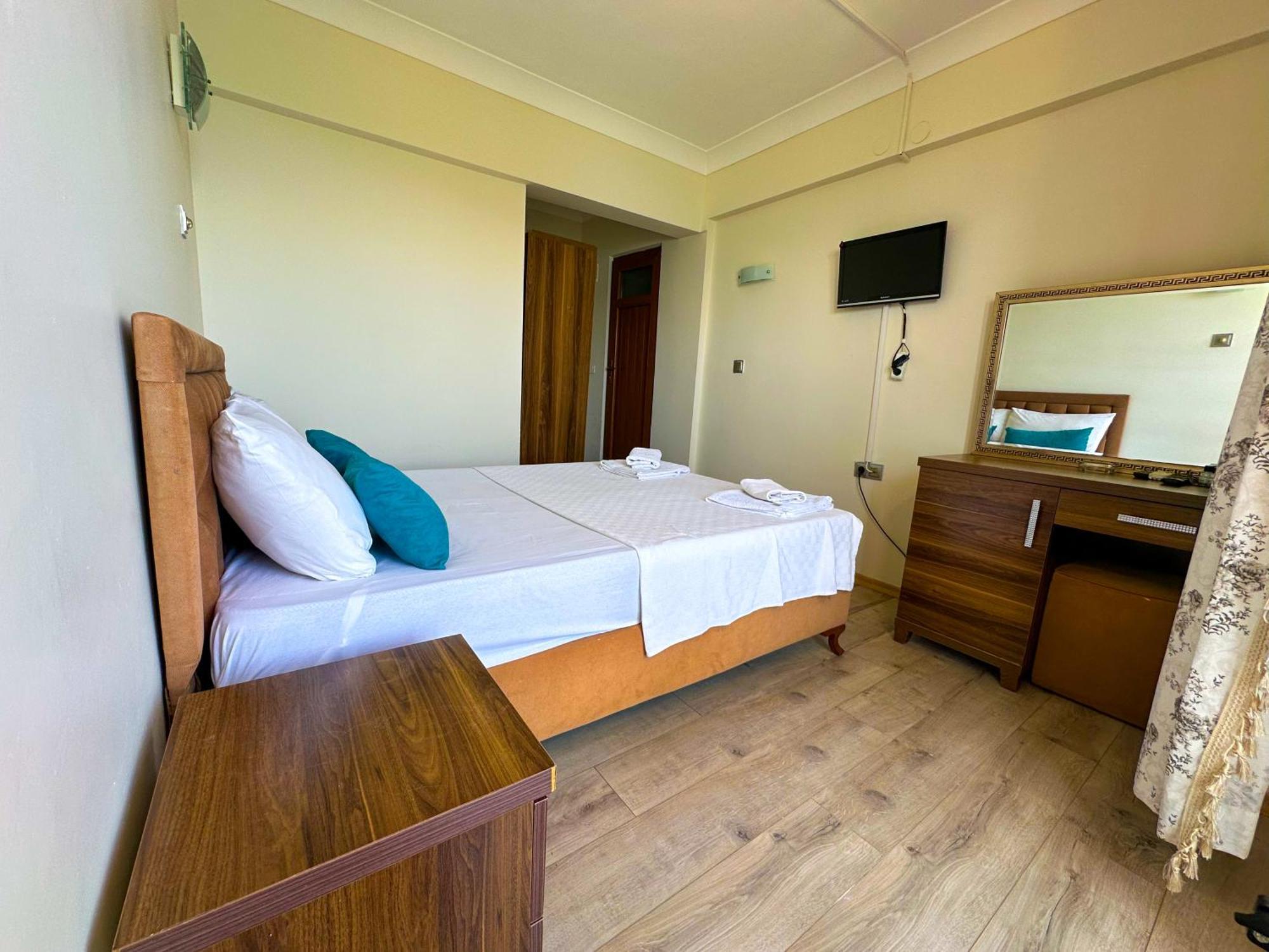 Reis Beach Hotel Marmaris Exterior foto